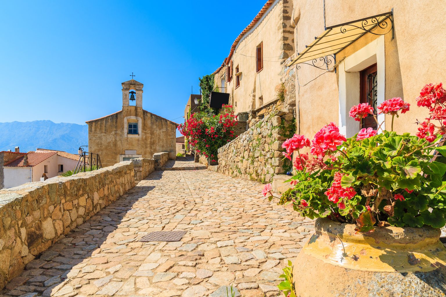 Tourisme en Corse : Village de Sant’Antonino