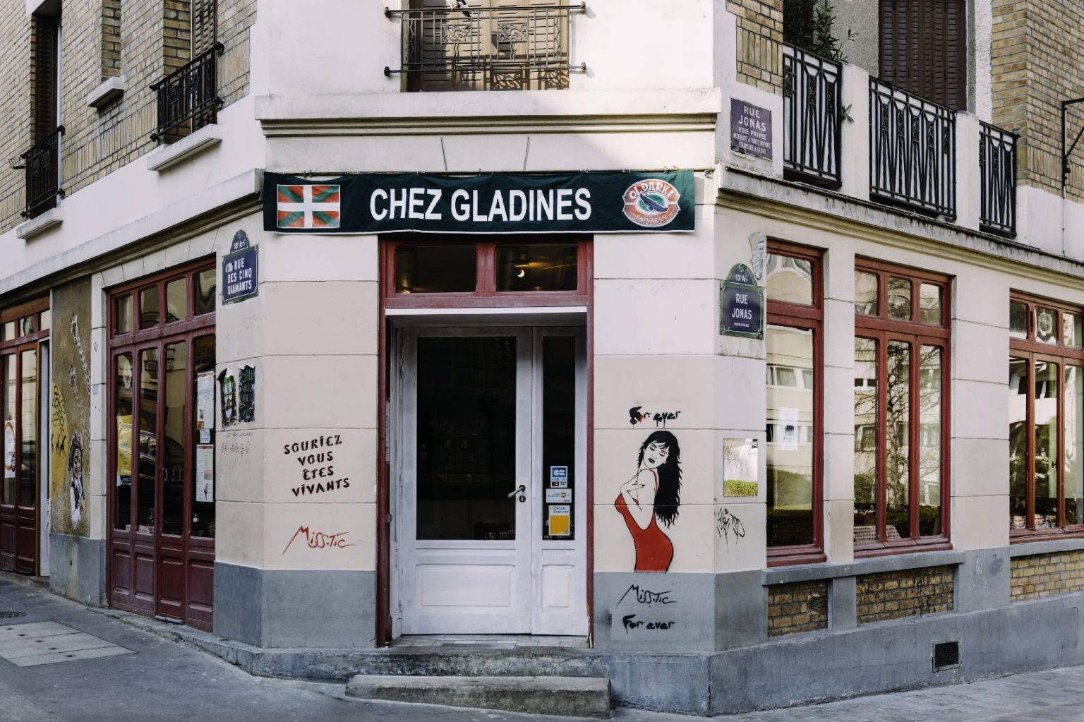 Chez Gladines Bistrot Paris